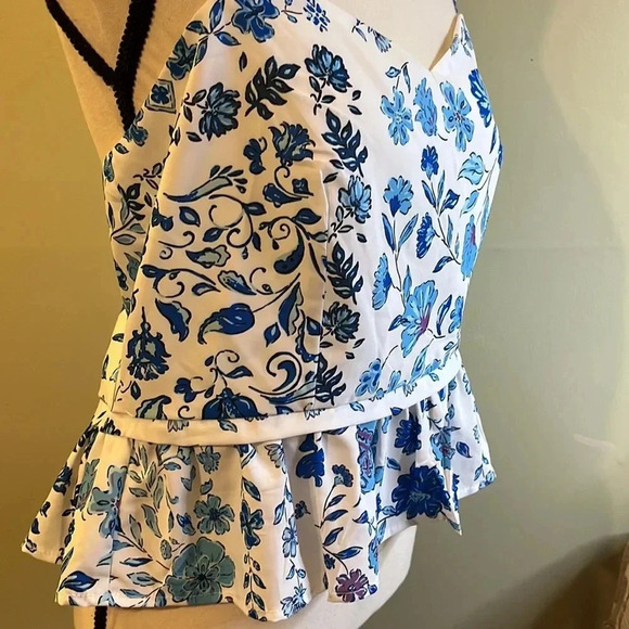 Aqua floral print sweetheart neck blue white peplum exposed zipper back top - Picture 5 of 16